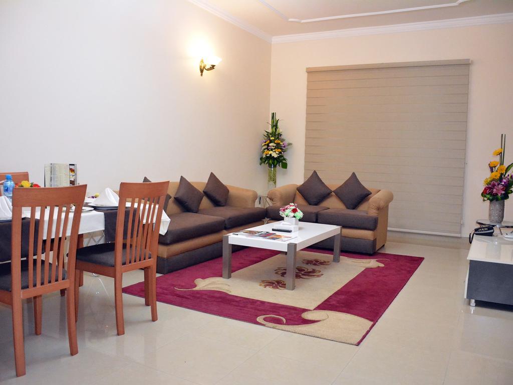 President Suites Apartments Manama Eksteriør bilde