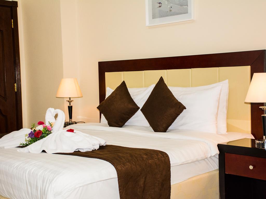 President Suites Apartments Manama Eksteriør bilde
